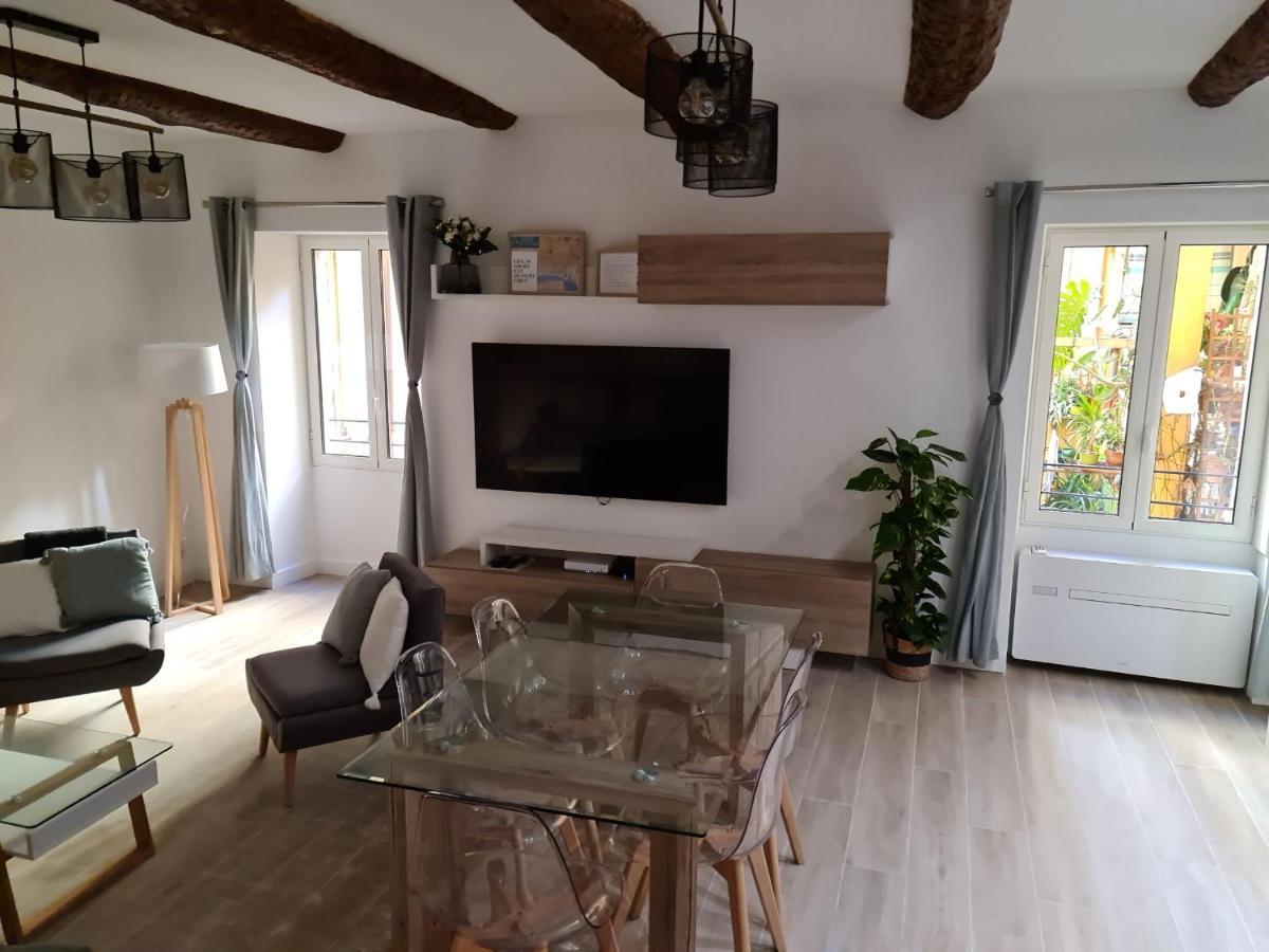 Beautiful Old Town Flat, Near The Beach Niza Exterior foto